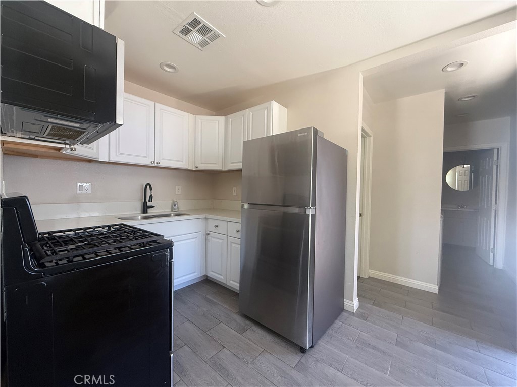 3655 Comer Ave Property Photo 4