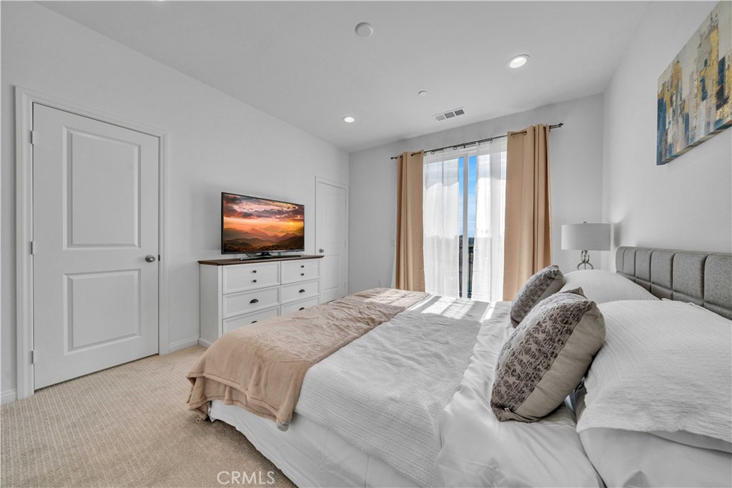 527 W Victor Ave Property Photo 10