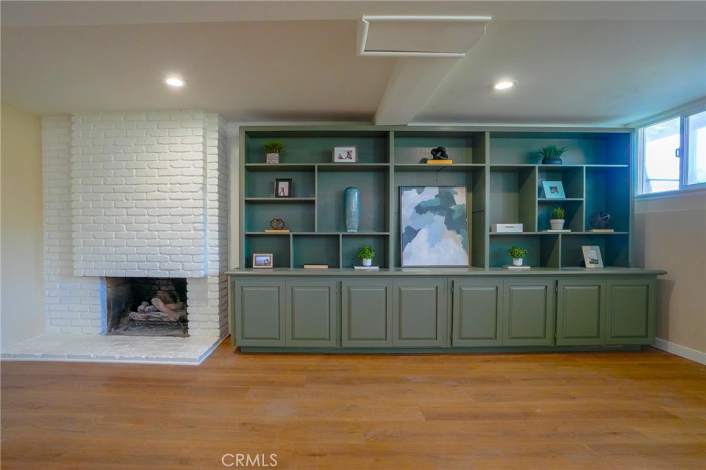 2403 E Romneya Property Photo 19