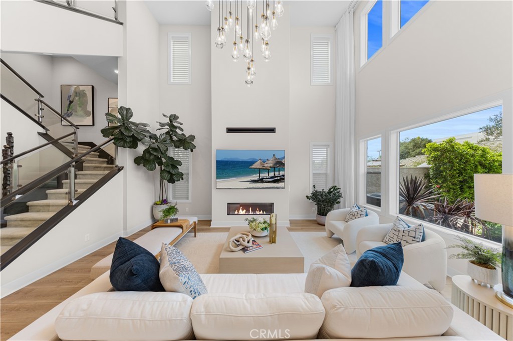321 Burwood Property Photo 3
