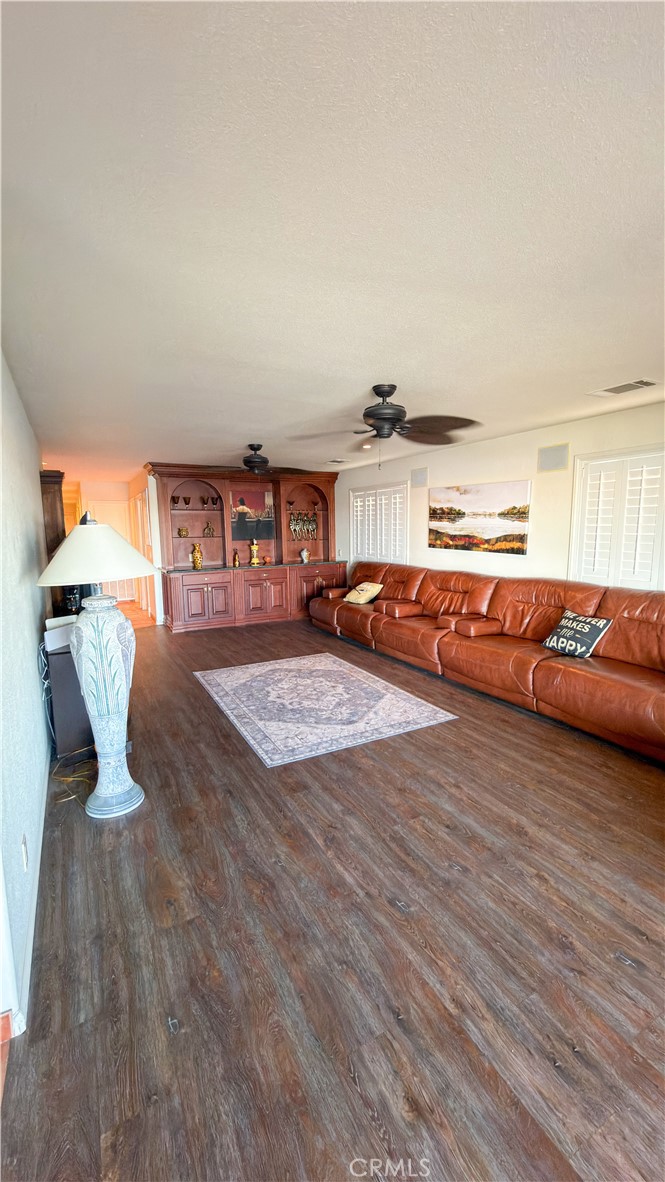 4841 Hidden Beaches Drive Property Photo 12