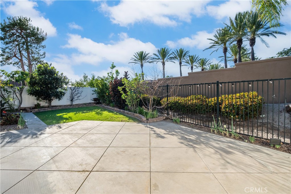2 Cameron Property Photo 51