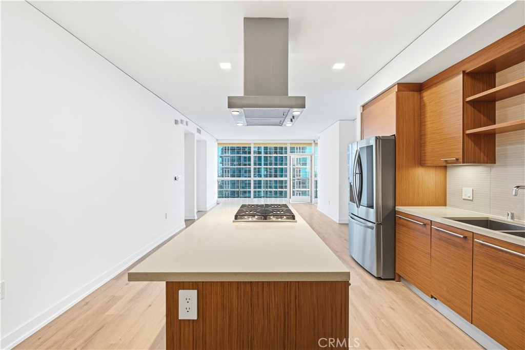 9 Macarthur 1605 Property Photo 4