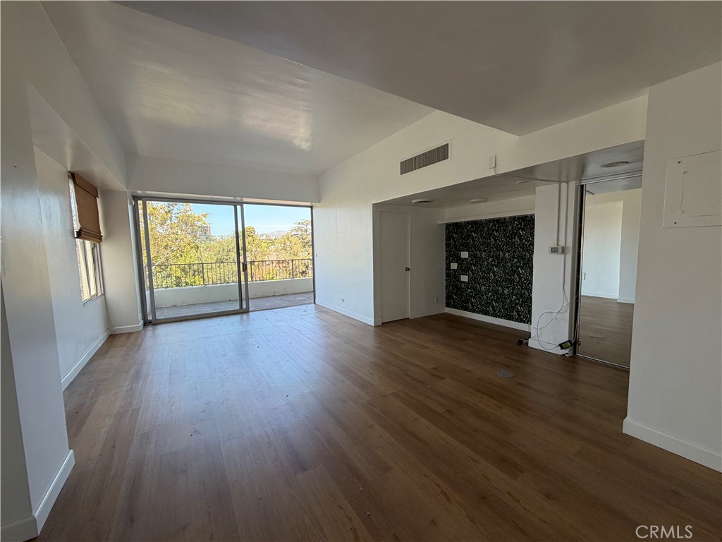 10501 Wilshire 814 Property Photo 7