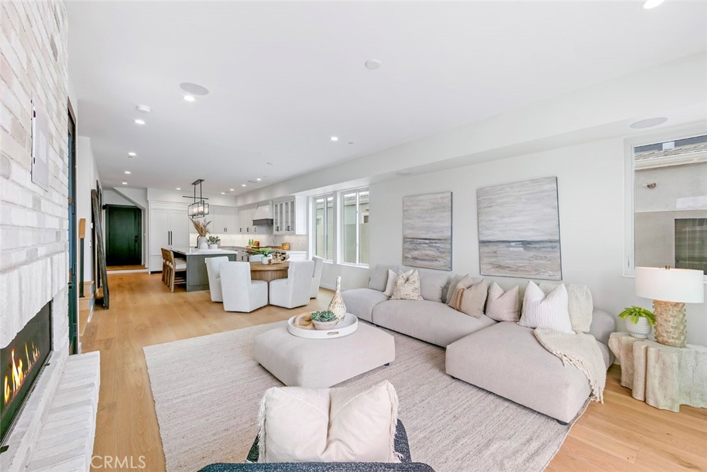 307 14th Street Property Photo 11