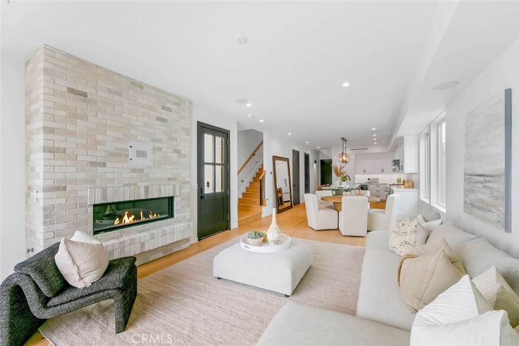 307 14th Street Property Photo 12