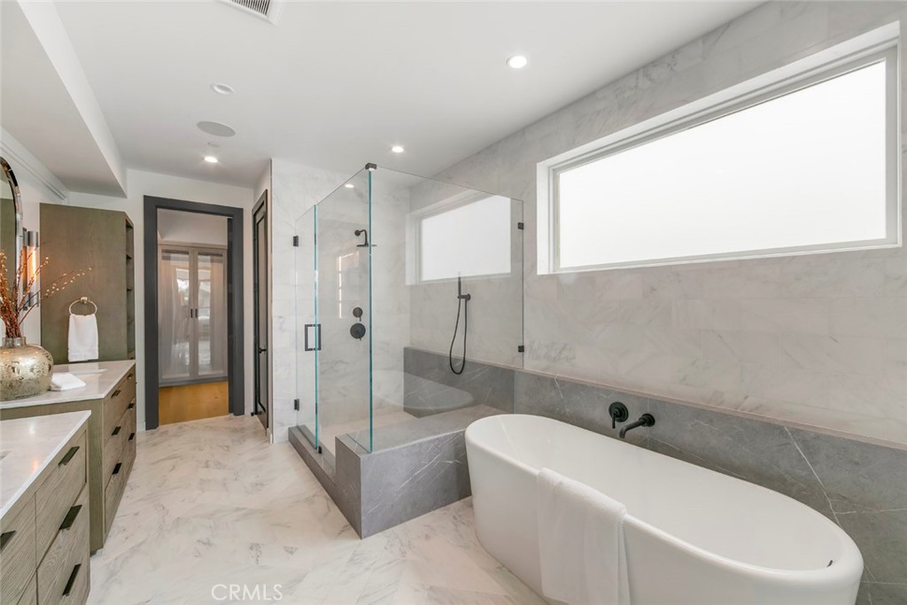 307 14th Street Property Photo 20