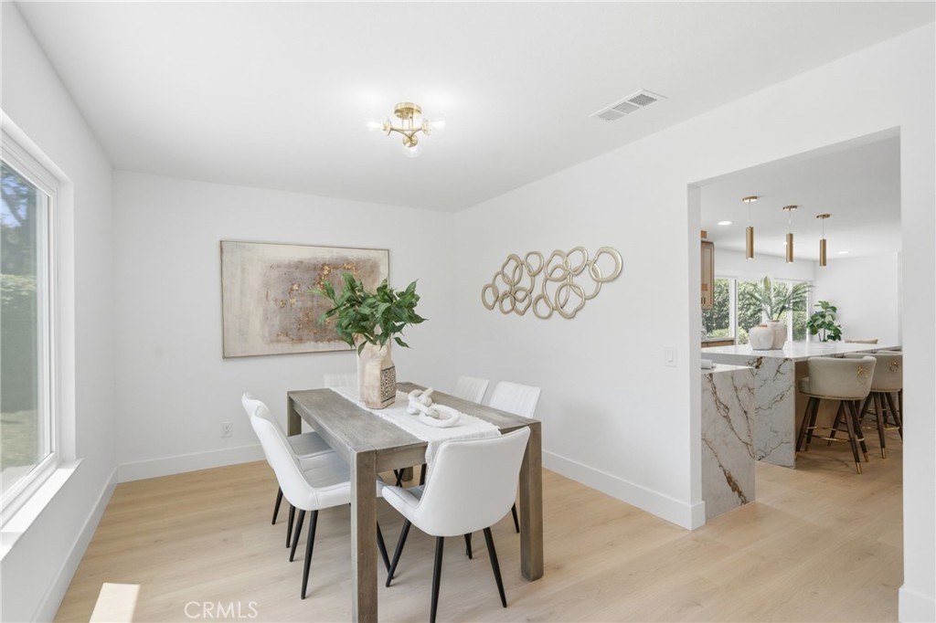 137 S Thistle Road Property Photo 8