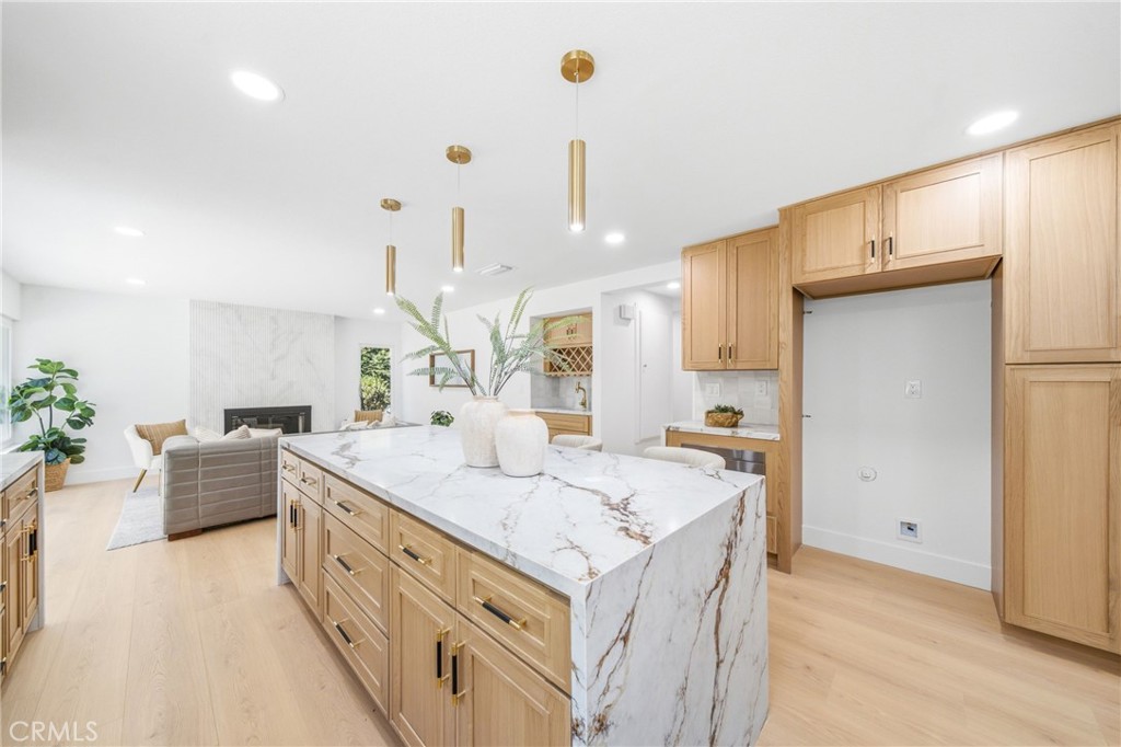 137 S Thistle Road Property Photo 14