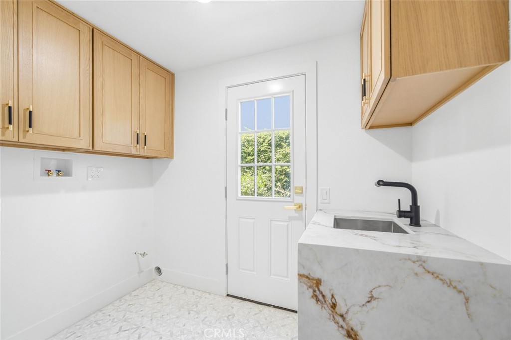 137 S Thistle Road Property Photo 24