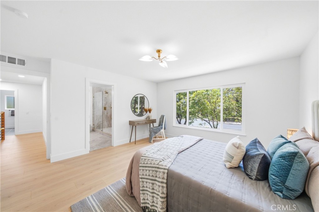 137 S Thistle Road Property Photo 30