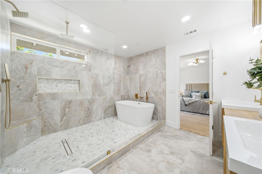 137 S Thistle Road Property Photo 37