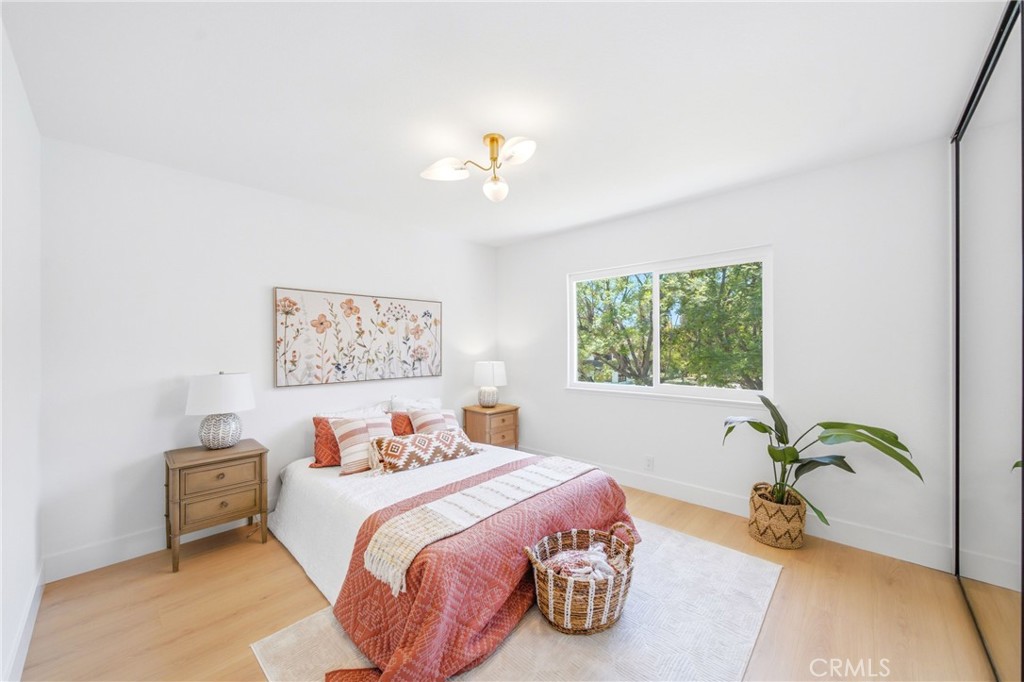 137 S Thistle Road Property Photo 45