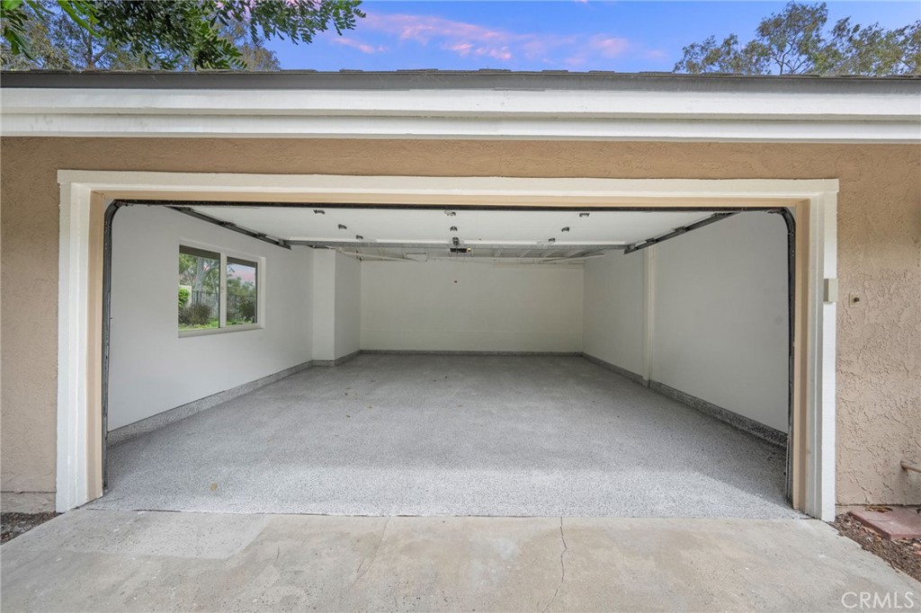 14 Highland Property Photo 32