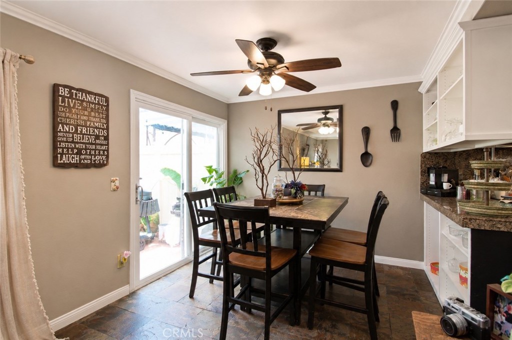 5406 Villa Way Property Photo 1