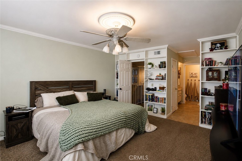 5406 Villa Way Property Photo 2