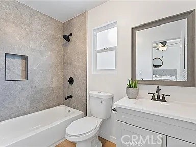 1052 W Palmyra Property Photo 12
