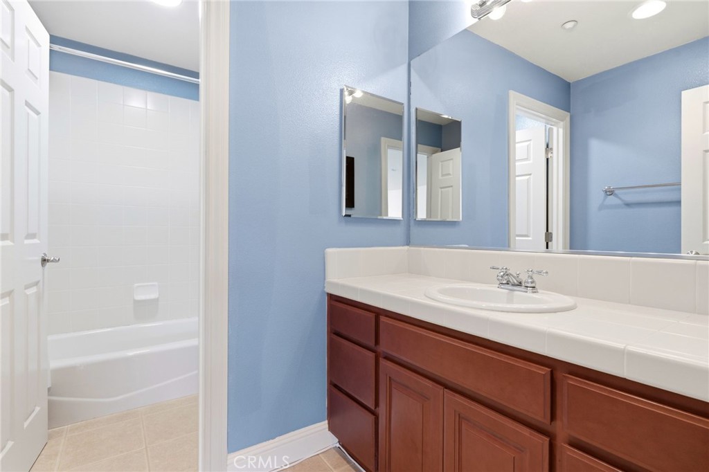 309 Whitcliff Court Property Photo 29