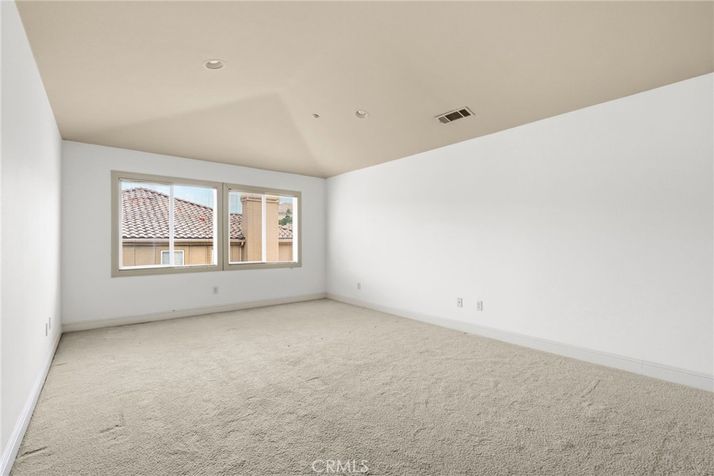 309 Whitcliff Court Property Photo 29