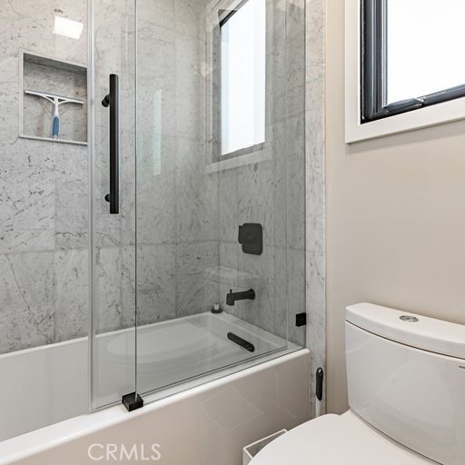32 Dauphin Property Photo 42