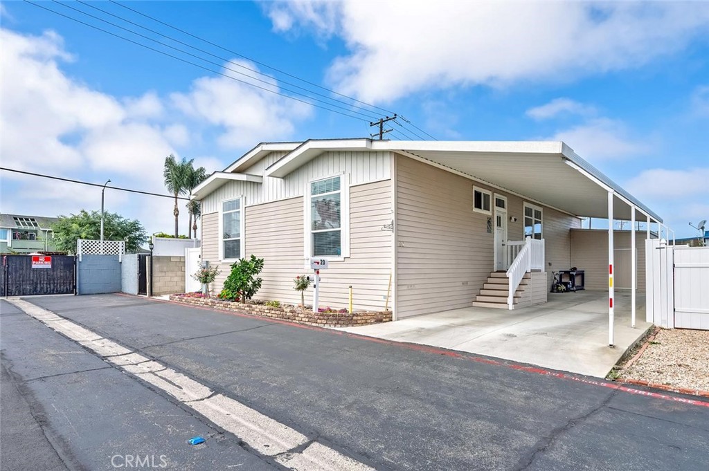 16444 Bolsa Chica Street 20 Property Photo 1