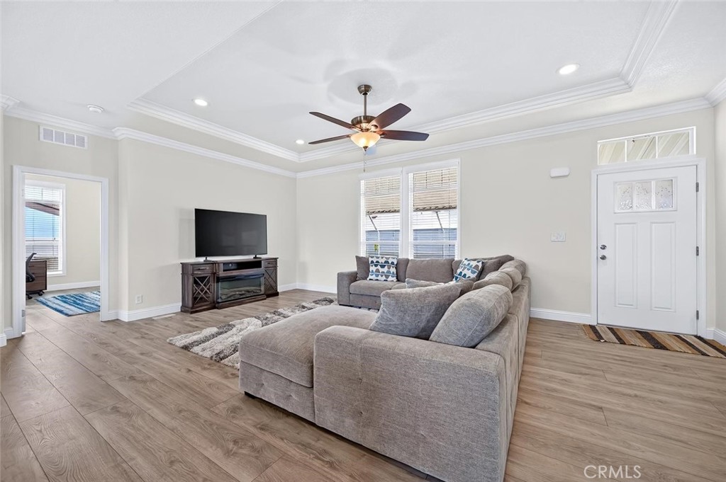 16444 Bolsa Chica Street 20 Property Photo 20