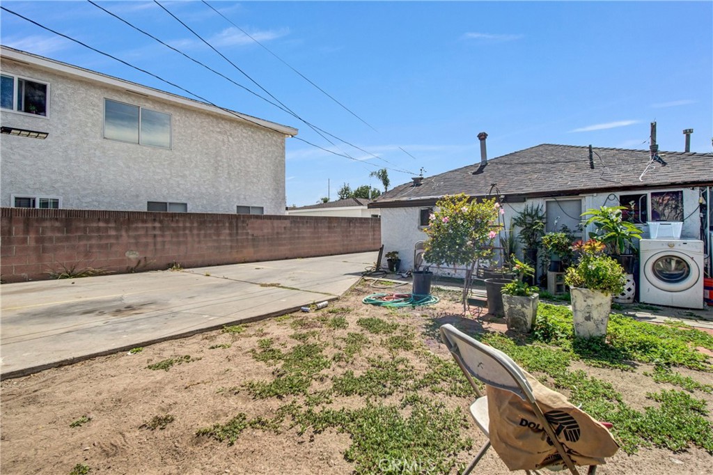 9620 Felton Property Photo 5