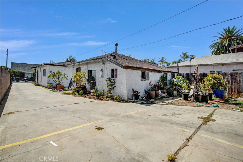 9620 Felton Property Photo 7