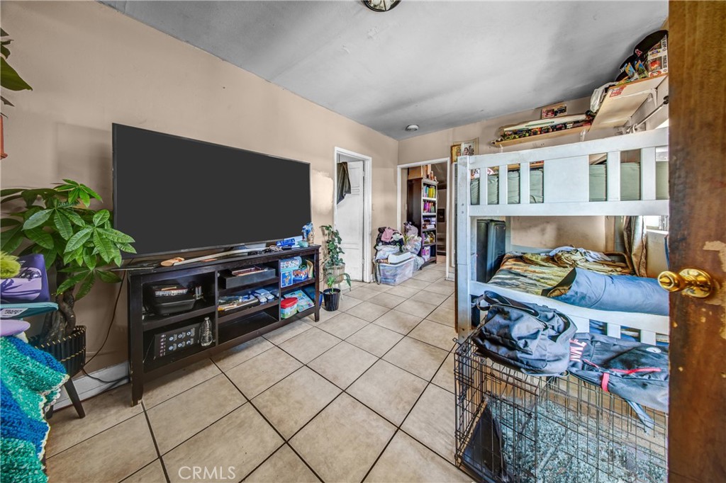 9620 Felton Property Photo 15