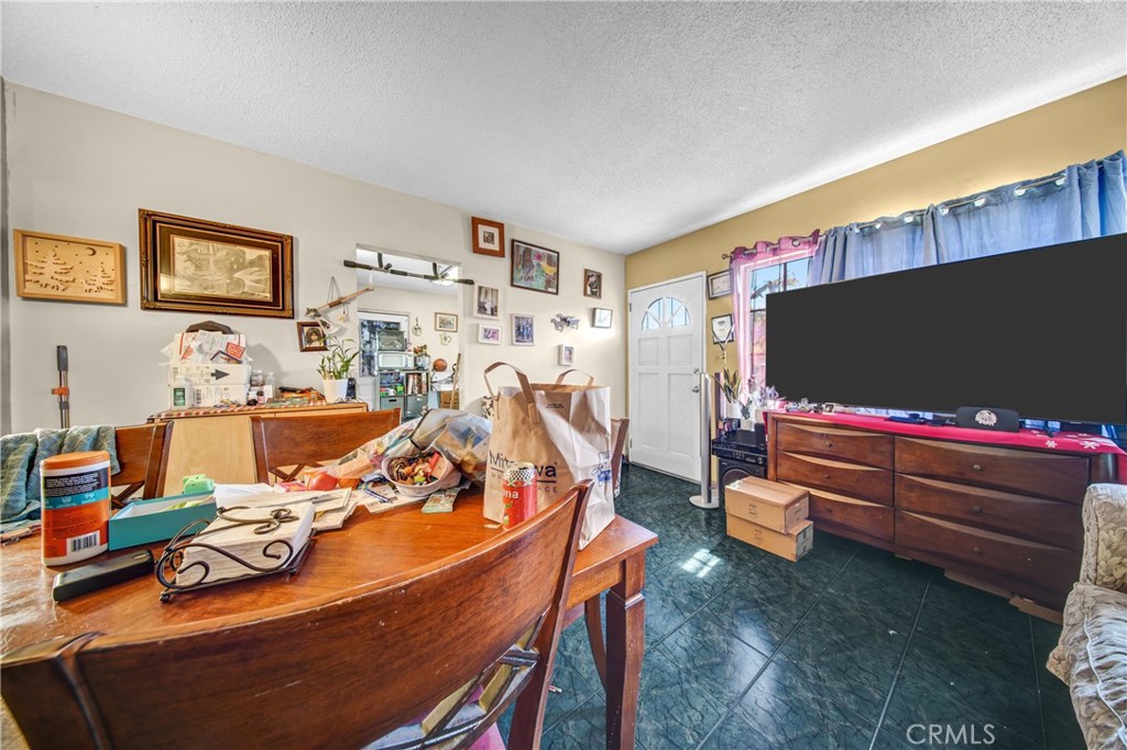 9620 Felton Property Photo 17