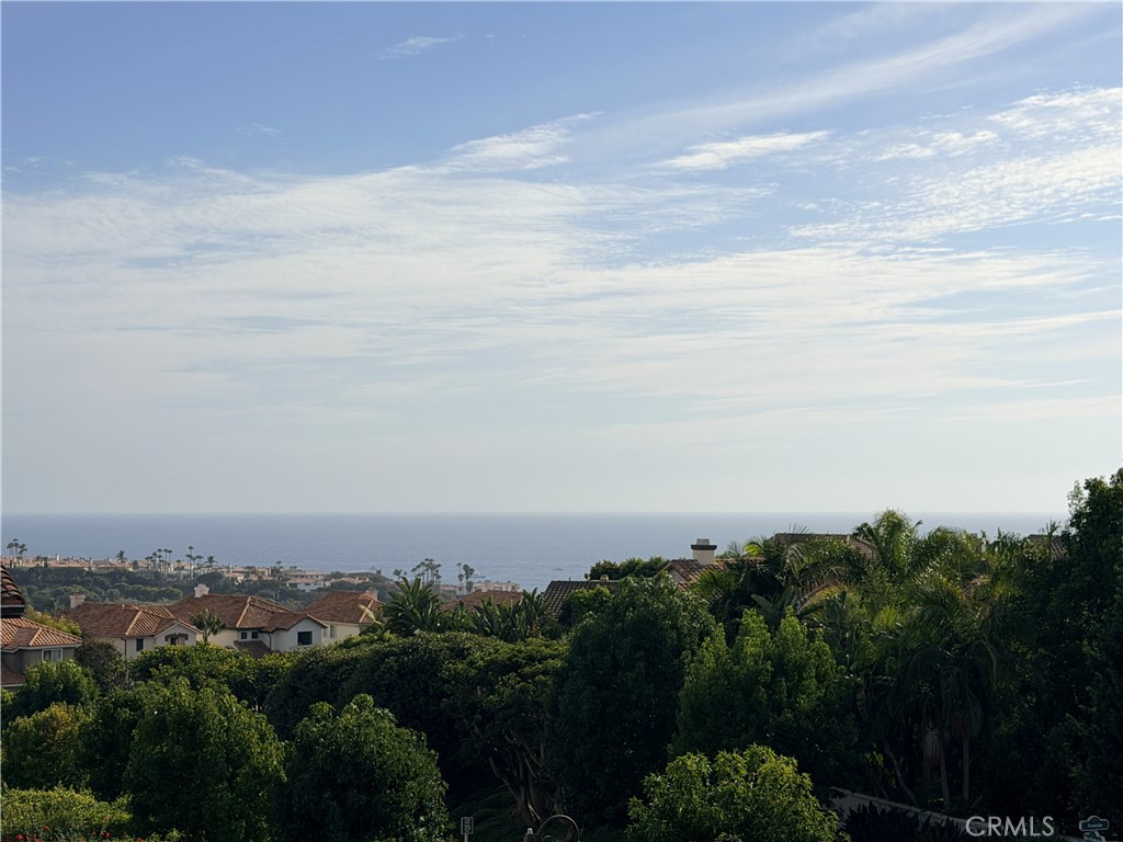 48 Corniche Drive L Property Photo 2