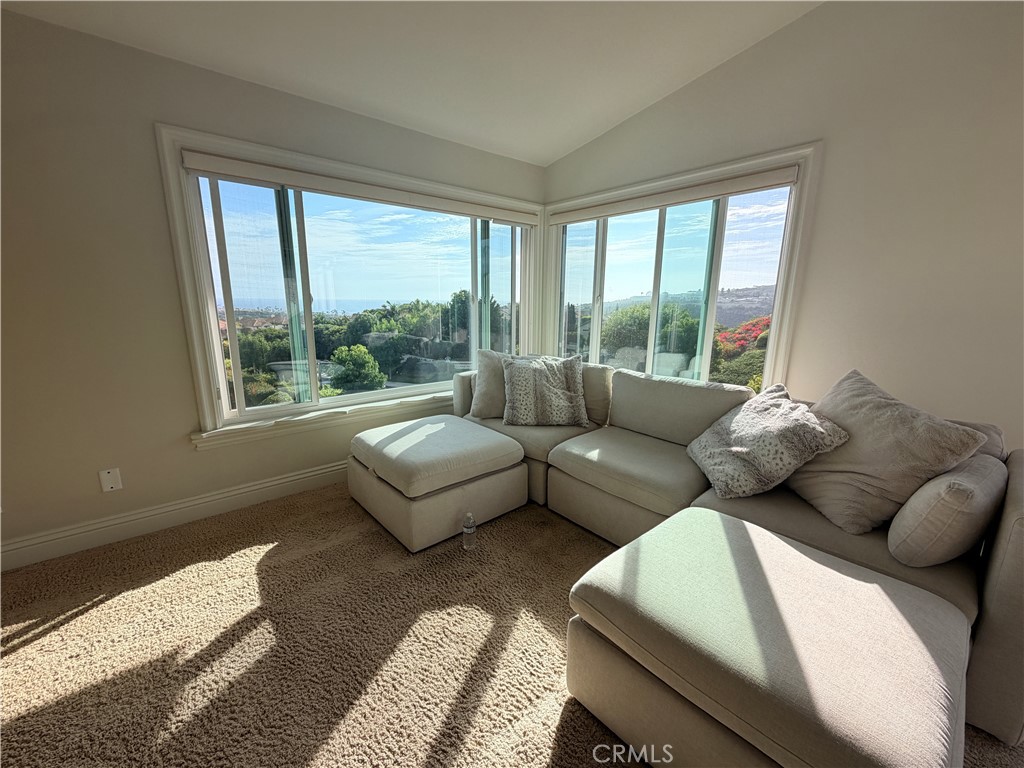 48 Corniche Drive L Property Photo 6