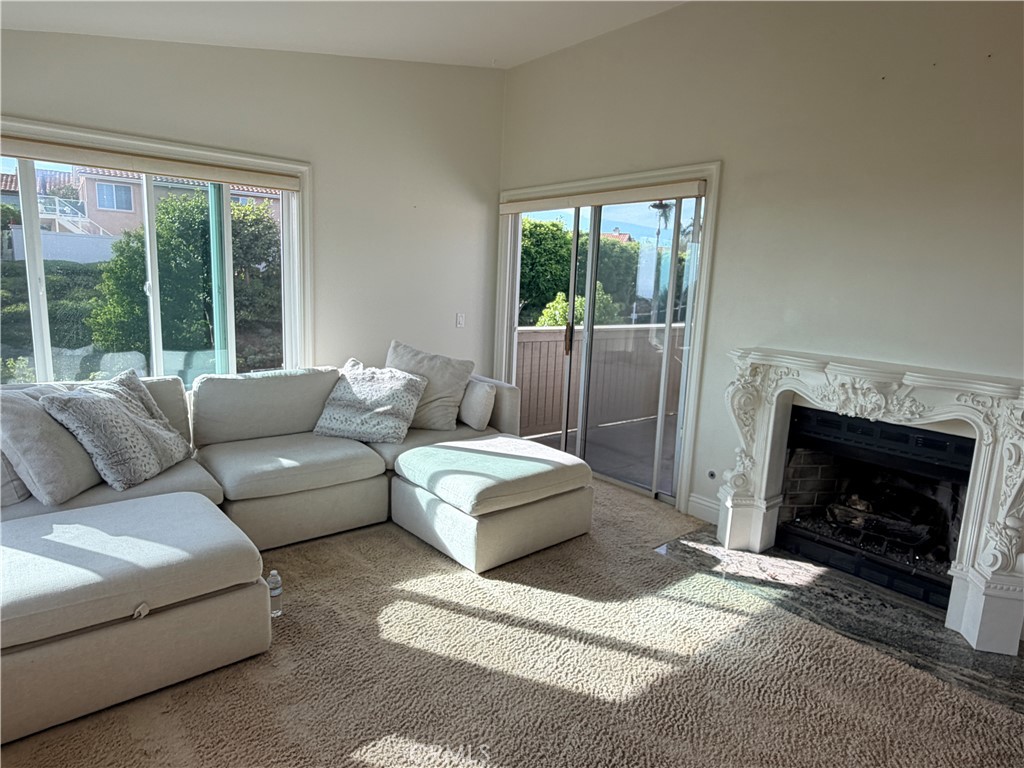 48 Corniche Drive L Property Photo 8