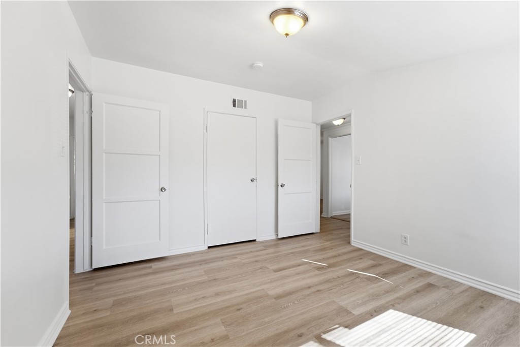 10255 Newville Avenue Property Photo 5