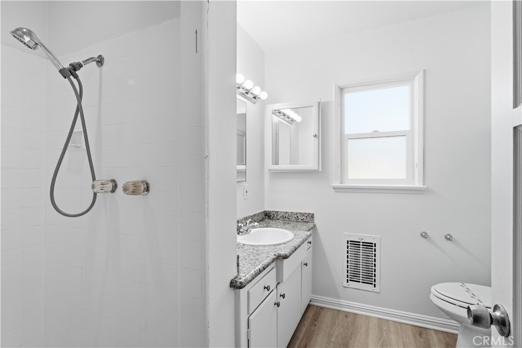 10255 Newville Avenue Property Photo 10