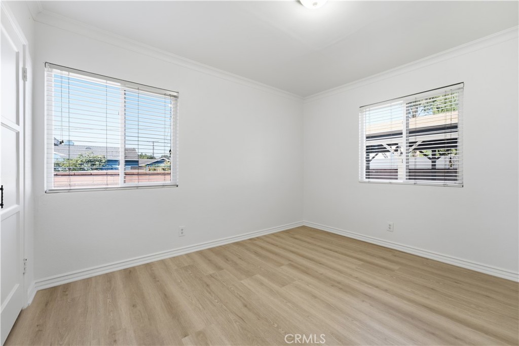 10255 Newville Avenue Property Photo 12
