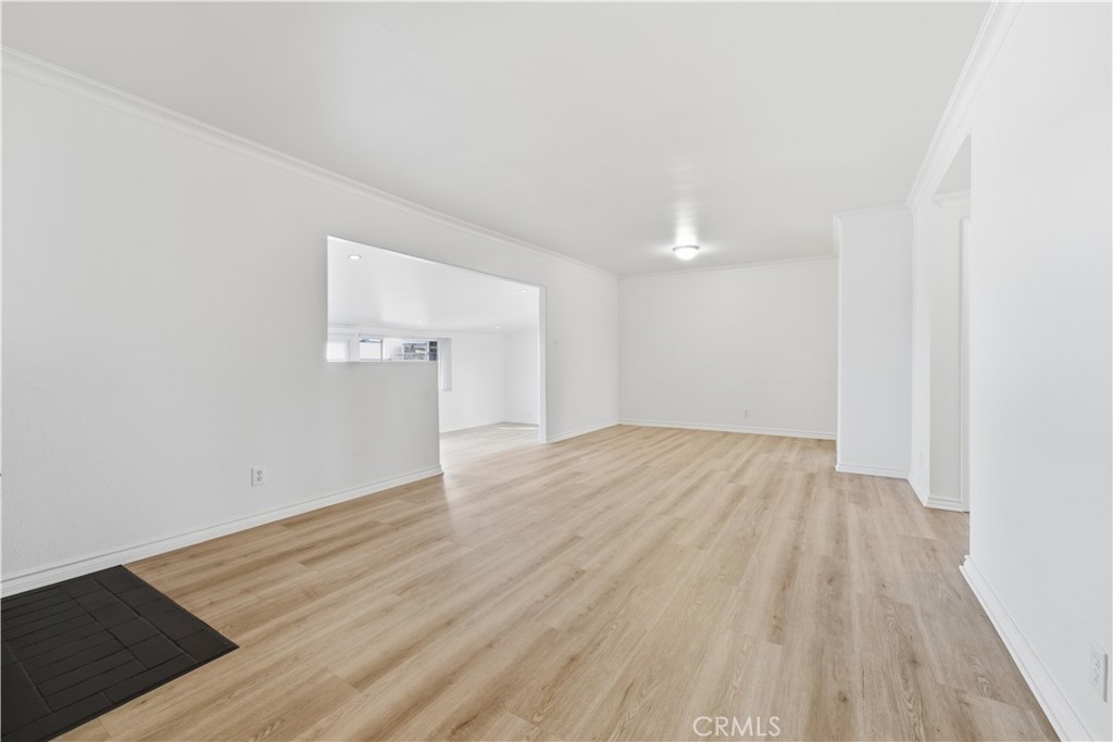 10255 Newville Avenue Property Photo 14