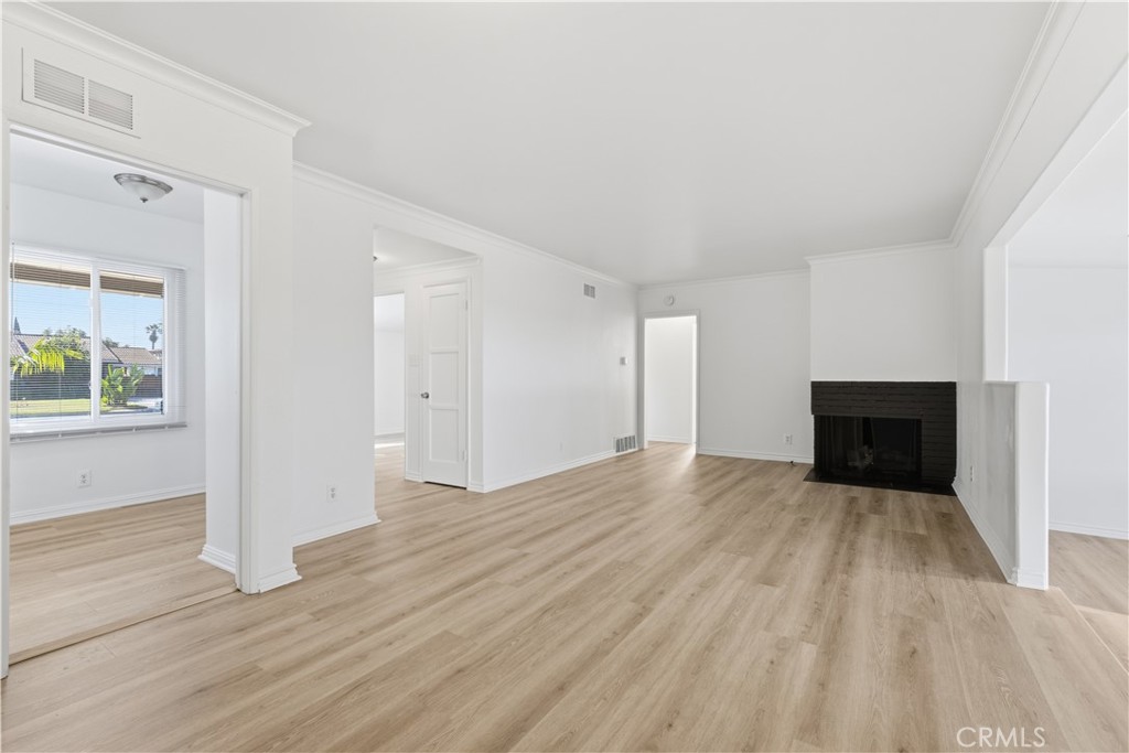 10255 Newville Avenue Property Photo 15