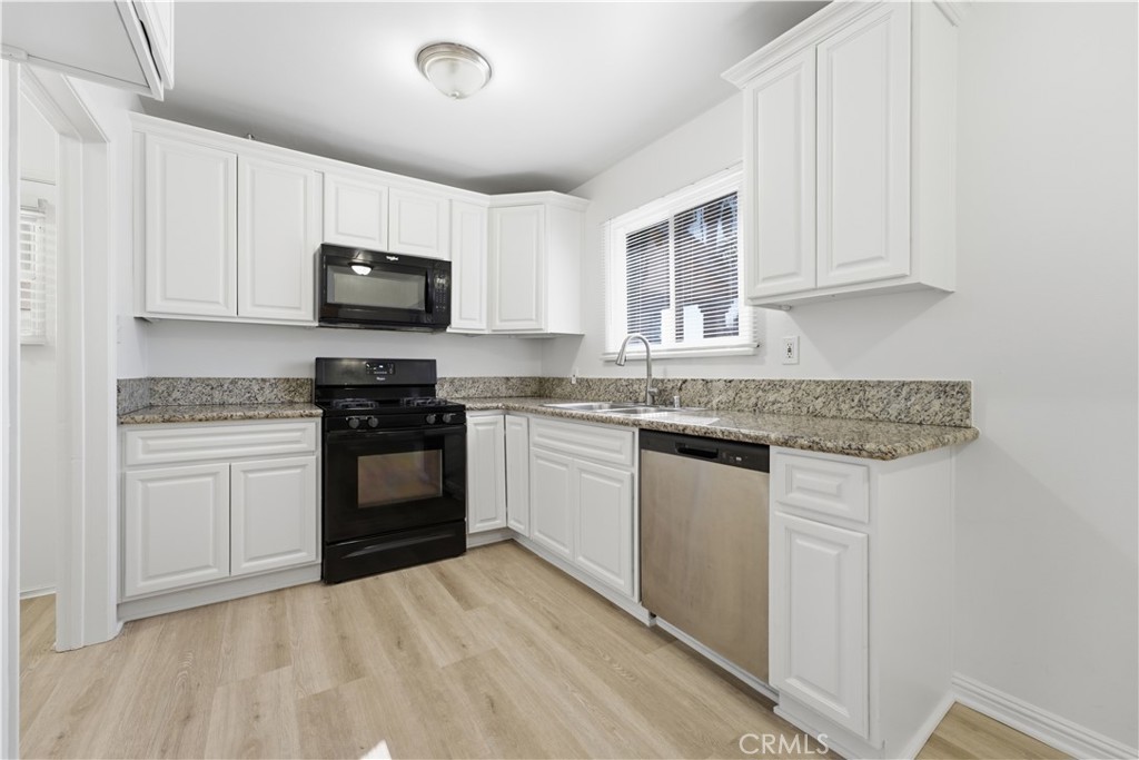 10255 Newville Avenue Property Photo 21