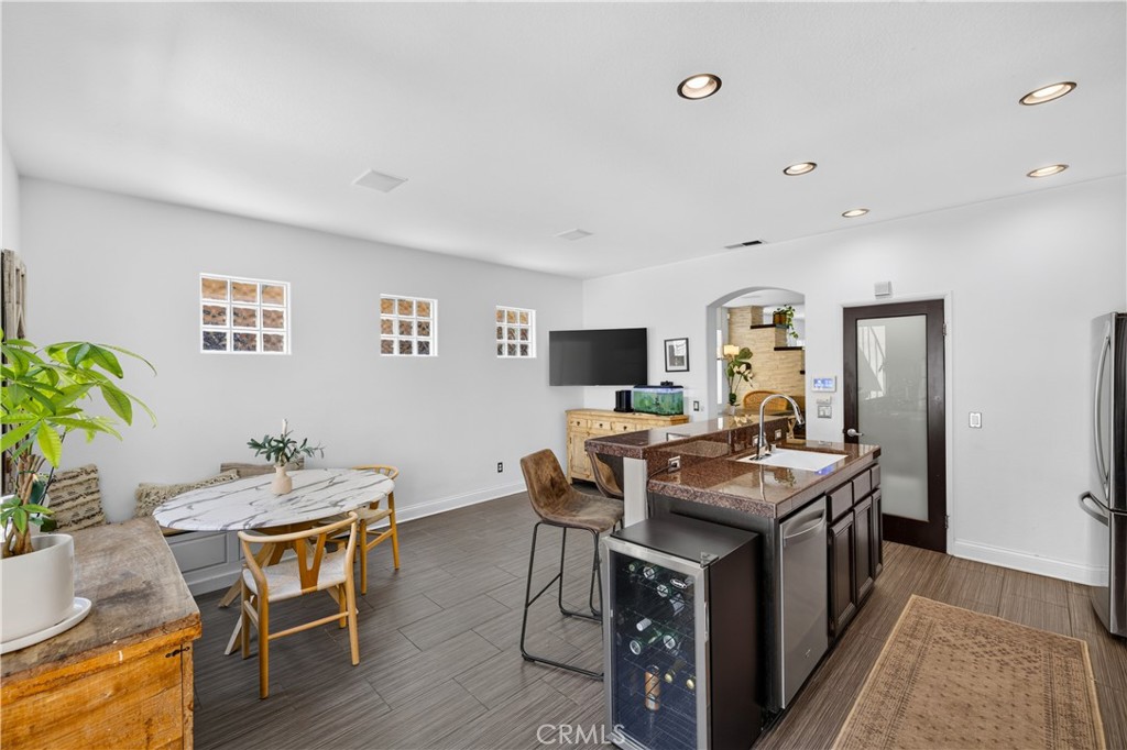 330 Ultimo Avenue Property Photo 15
