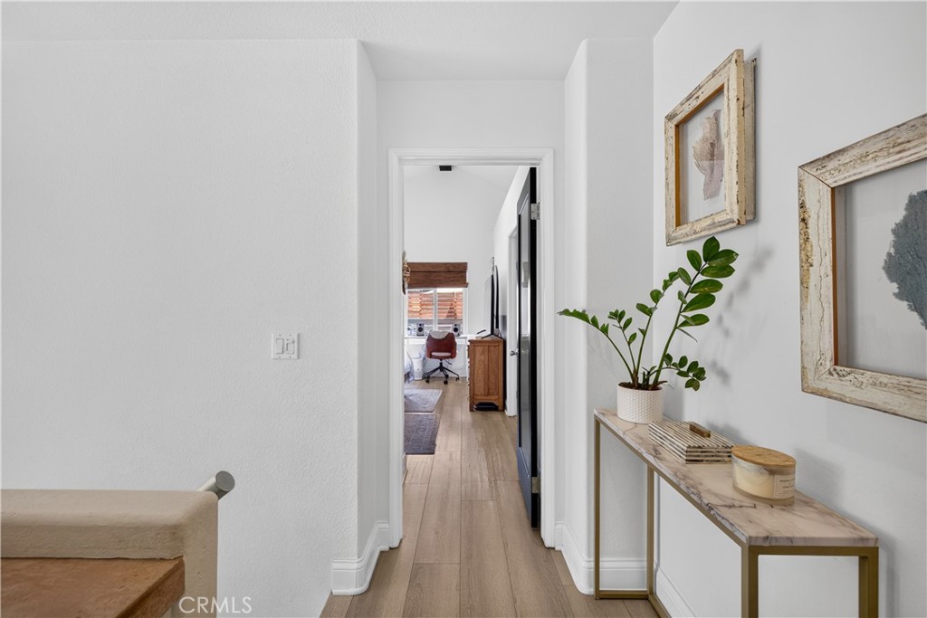 330 Ultimo Avenue Property Photo 33