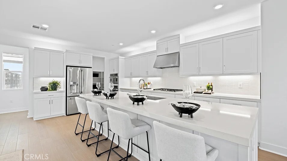 701 Sonia Property Photo 2