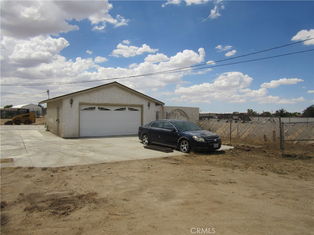11540 5th Property Photo 3