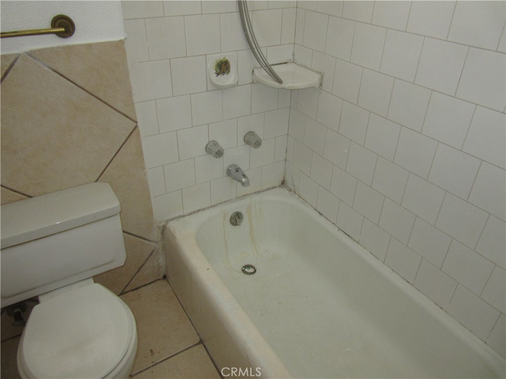 11540 5th Property Photo 19