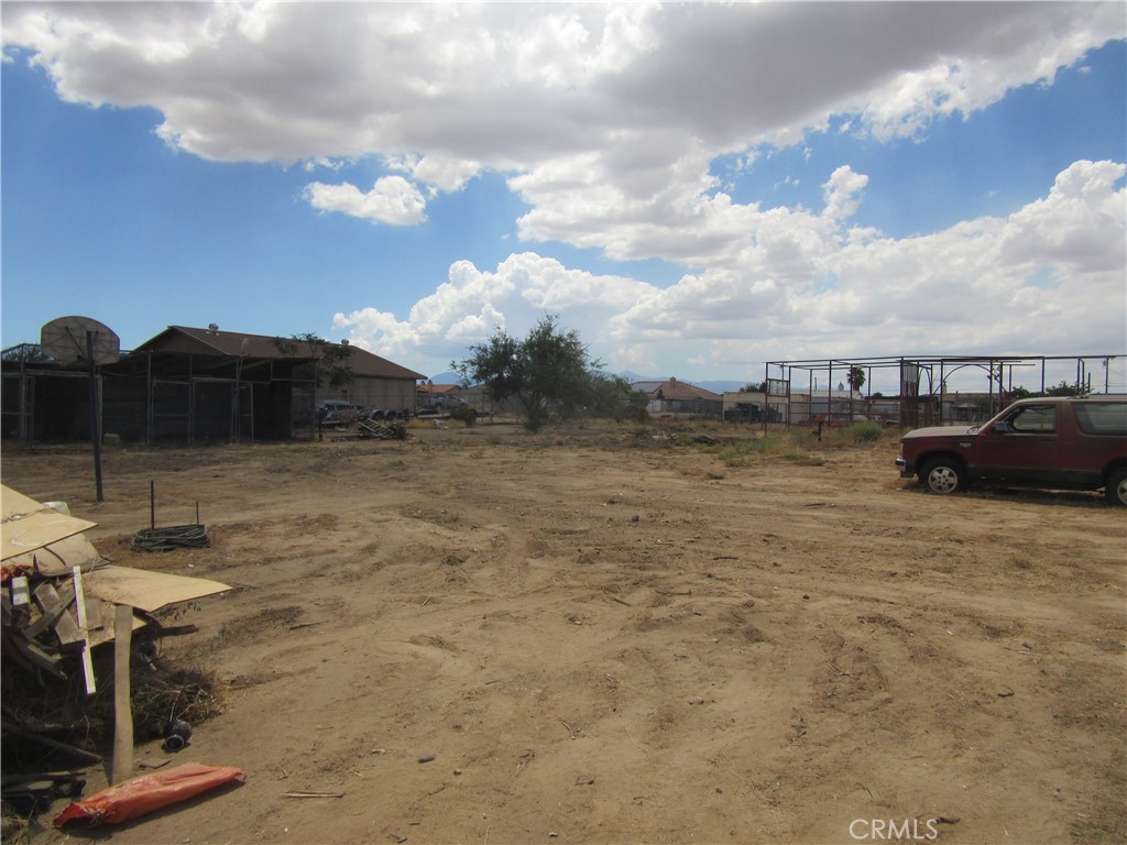 11540 5th Property Photo 32