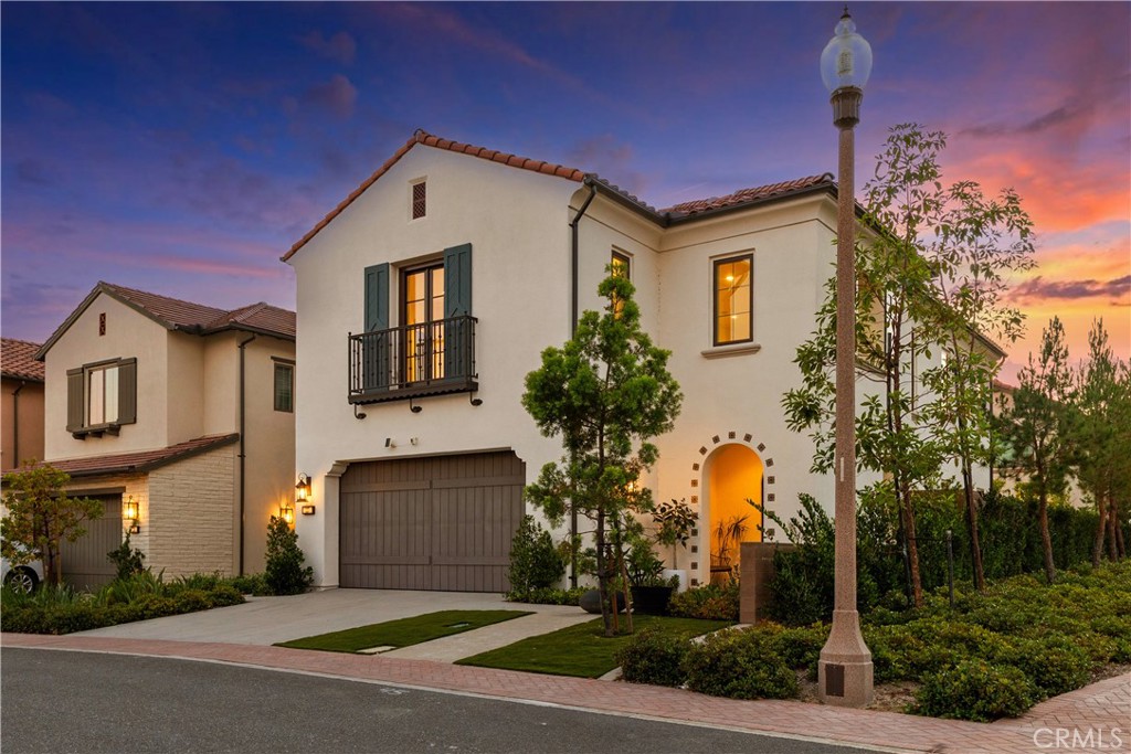 227 Fiore Property Photo 1
