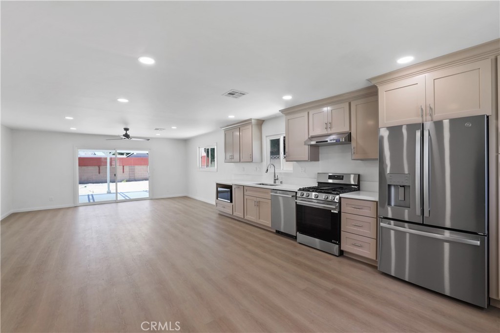 13871 Ward Property Photo 5