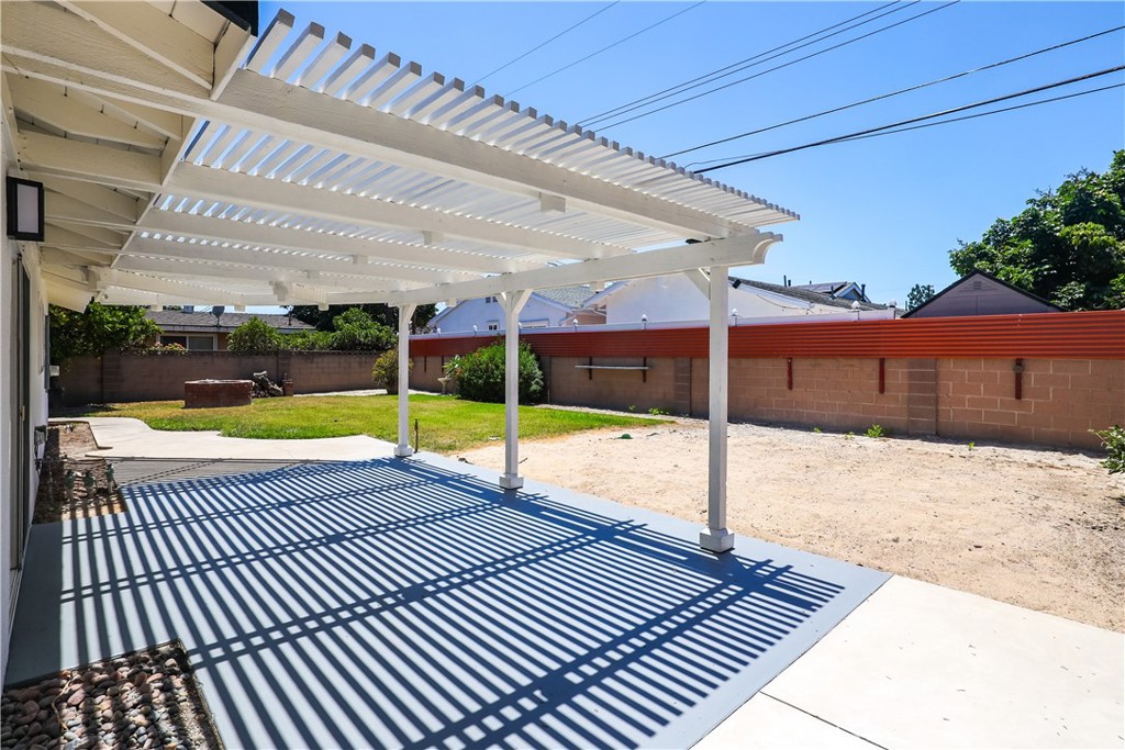 13871 Ward Property Photo 12