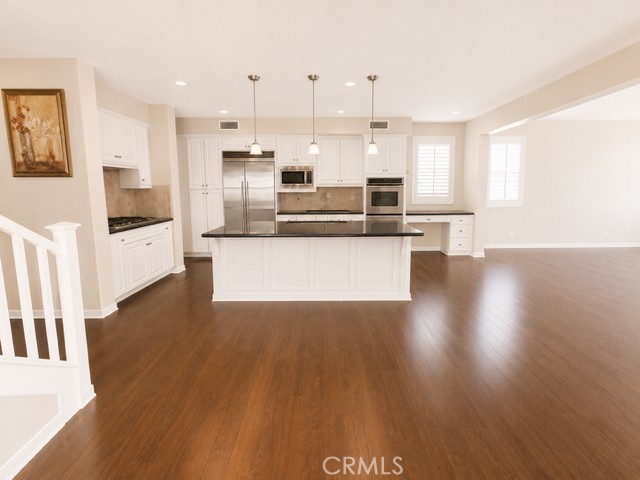 761 Clark Way Property Photo 8
