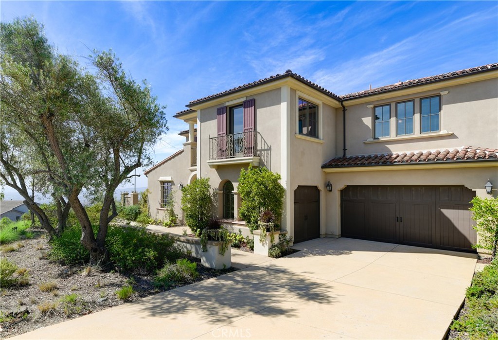 18148 Avnda Orilla Property Photo 1